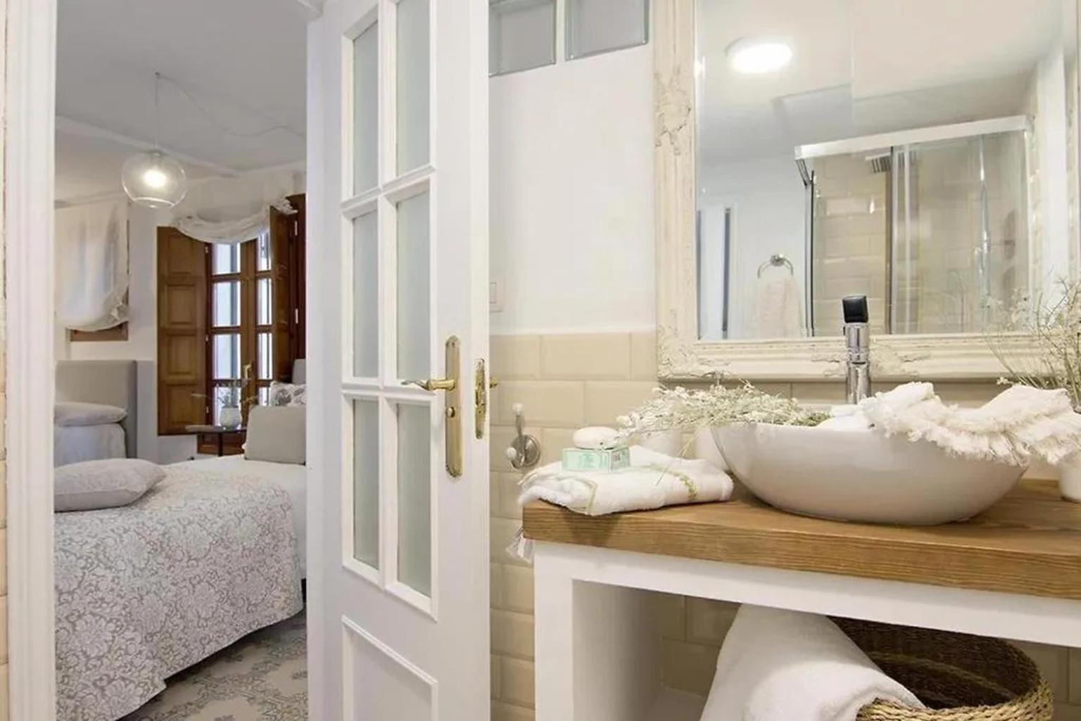 Apartamentos La Tona Puerta Elvira Centro Ciudad Гранада Экстерьер фото